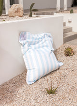 Load image into Gallery viewer, Cabo Club Floats