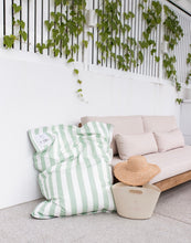 Load image into Gallery viewer, Cabo Club Floats