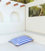 Load image into Gallery viewer, Cabo Club Floats