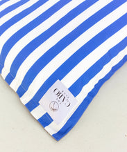 Load image into Gallery viewer, Cabo Club Floats