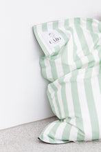 Load image into Gallery viewer, Cabo Club Floats